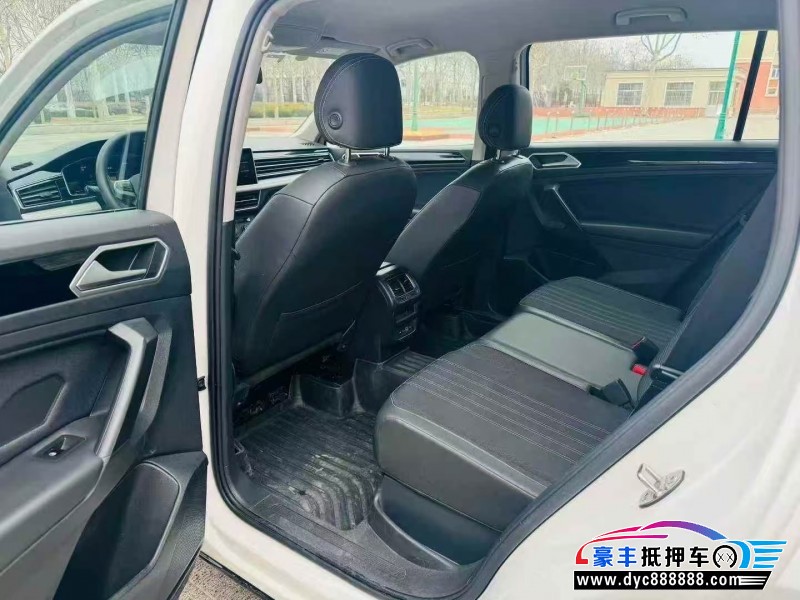 22年大众途观轿车抵押车出售