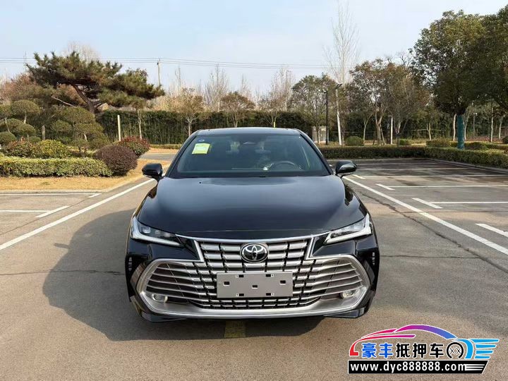 抵押车出售26年丰田亚洲龙轿车