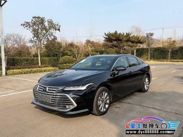 26年丰田亚洲龙轿车抵押车出售