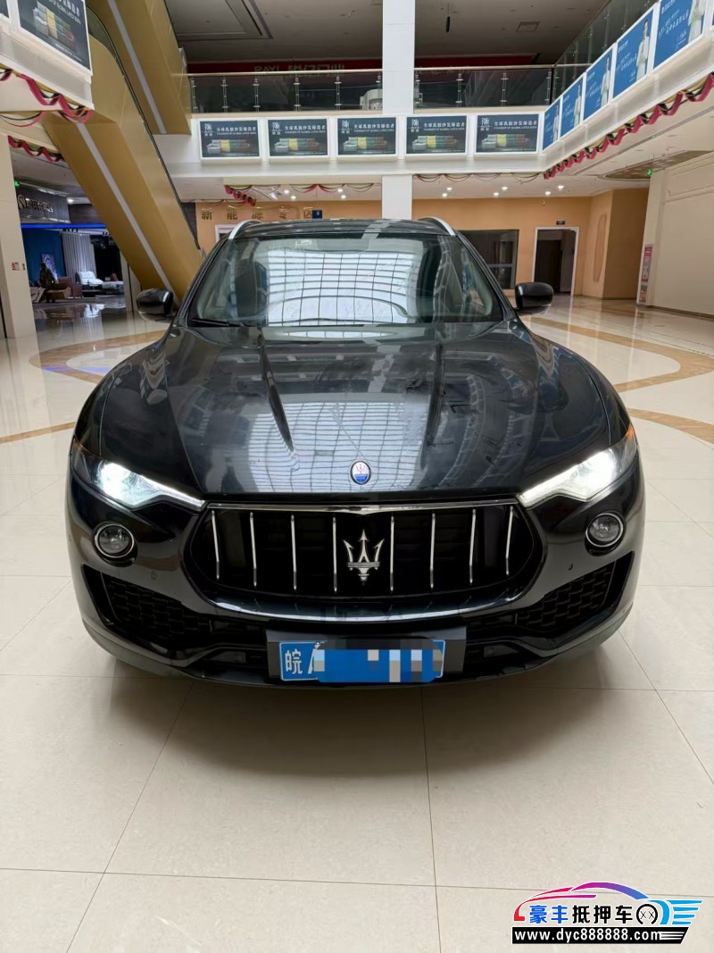 抵押车出售17年玛莎拉蒂莱万特轿车