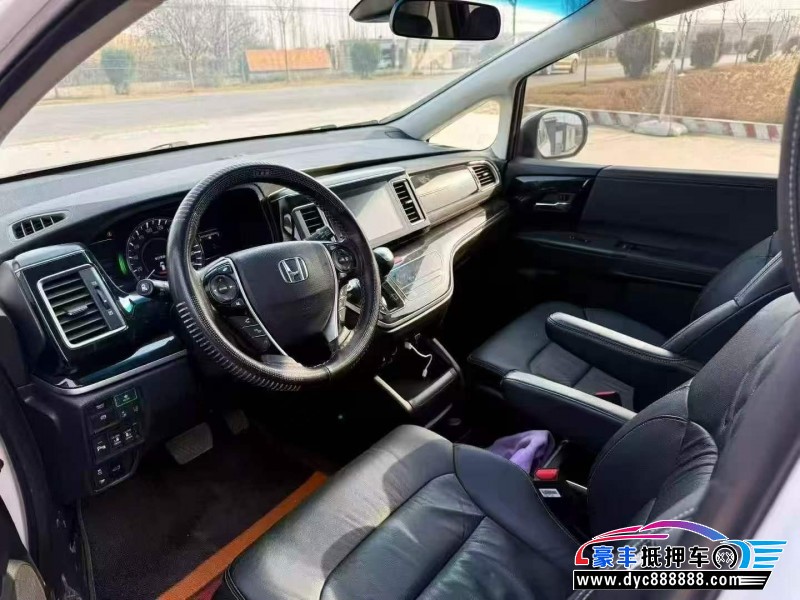 21年本田艾力绅轿车抵押车出售