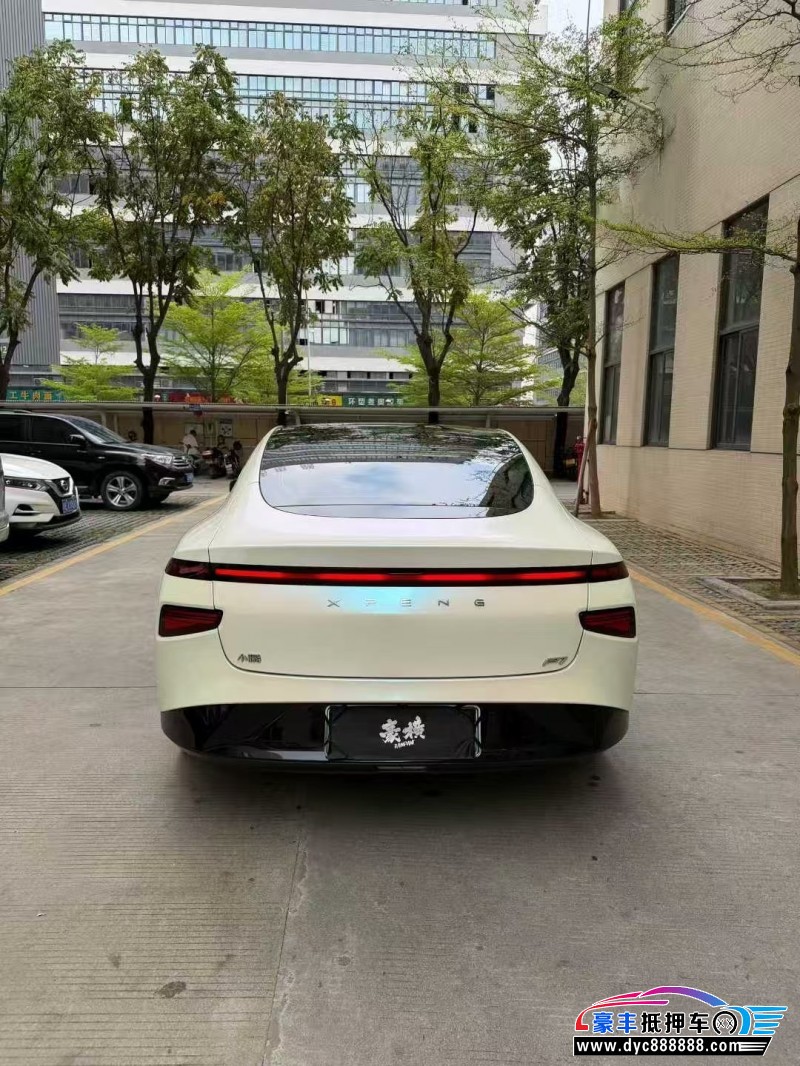 21年小鹏汽车P7轿车抵押车出售