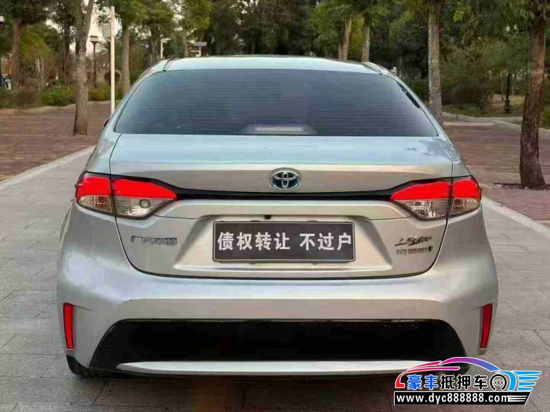 21年丰田雷凌轿车抵押车出售