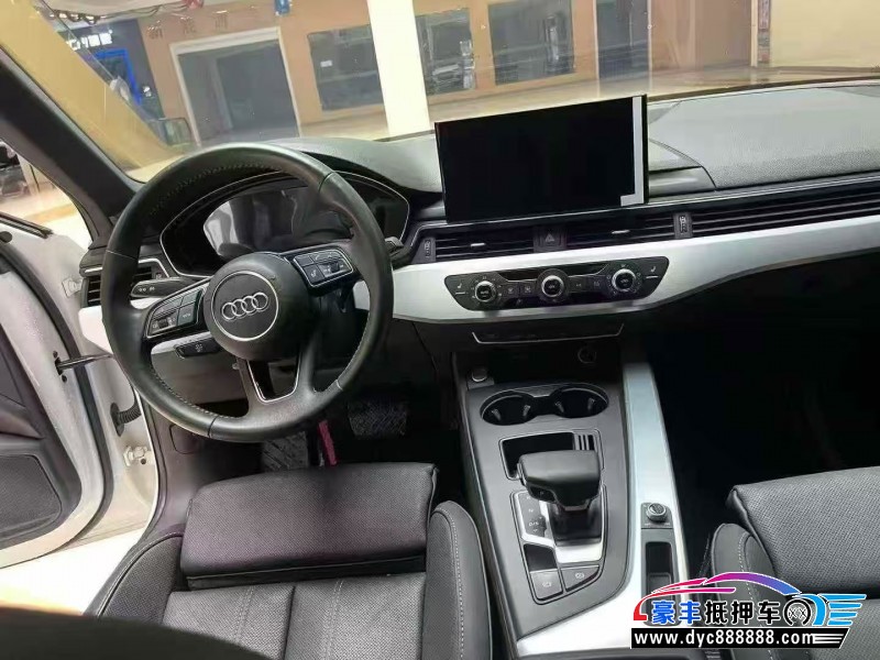 21年奥迪A4轿车抵押车出售