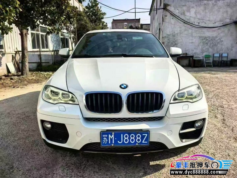 抵押车出售12年宝马X6轿车