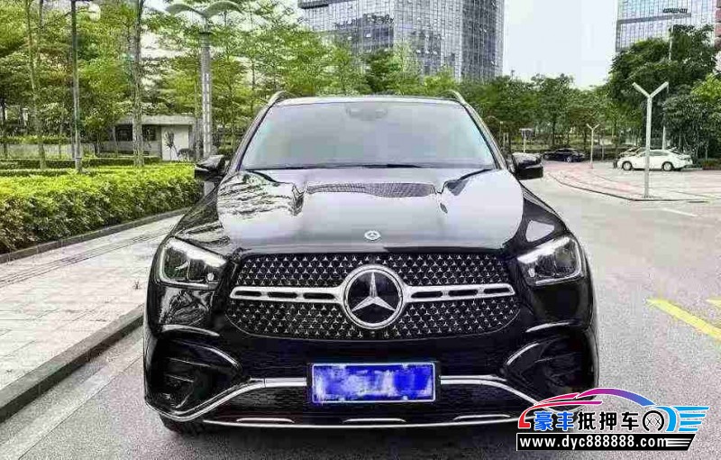 抵押车出售24年奔驰GLE轿车