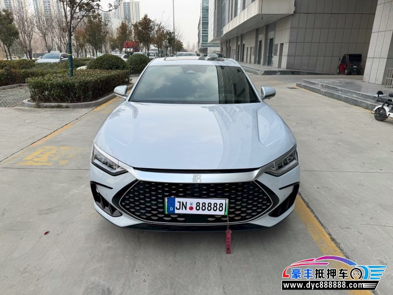 24年比亚迪汉轿车