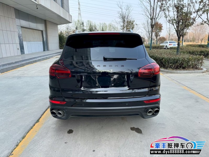 16年保时捷卡宴轿车抵押车出售