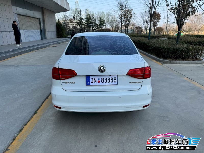 16年大众速腾轿车抵押车出售