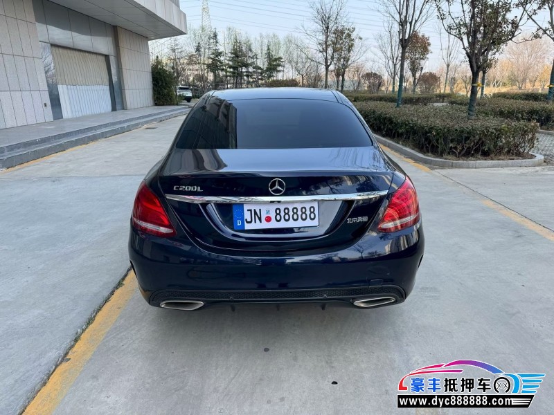 18年奔驰C轿车抵押车出售
