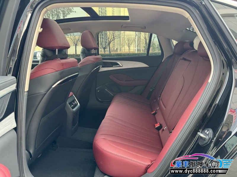 24年红旗H5轿车抵押车出售