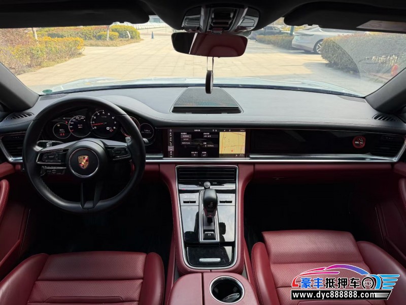 21年保时捷帕纳梅拉轿车抵押车出售