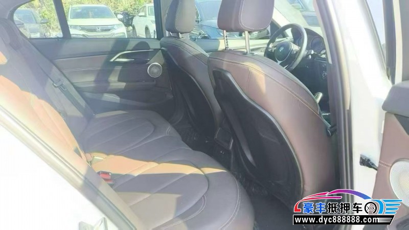 23年宝马1系轿车抵押车出售