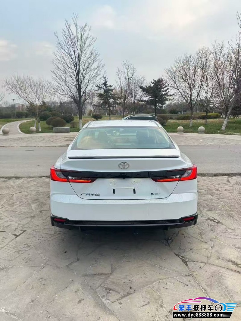 25年丰田凯美瑞轿车抵押车出售