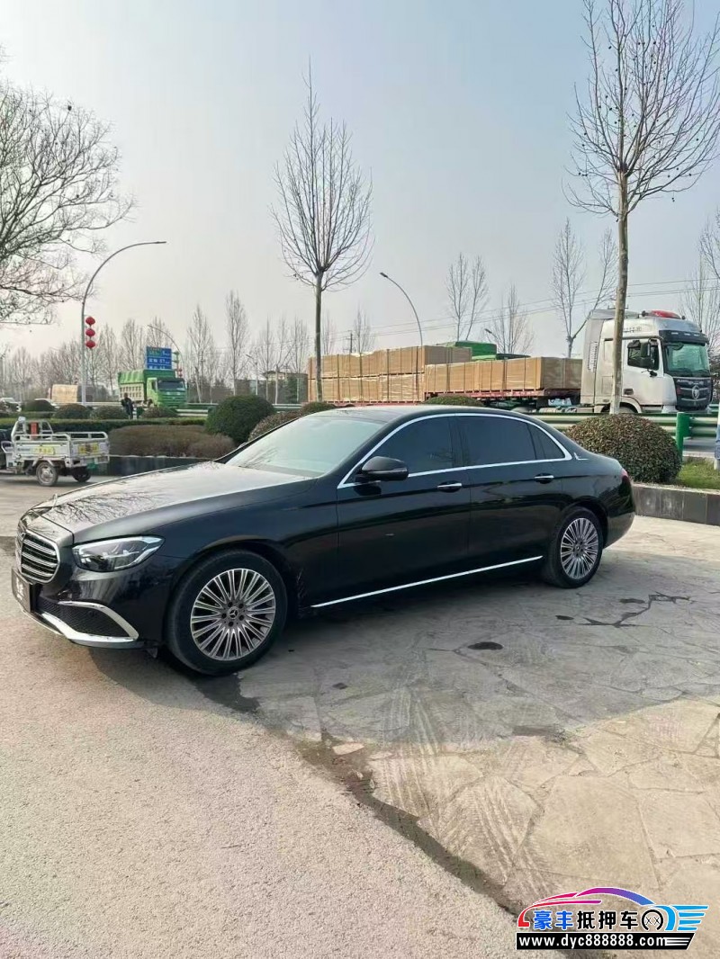 23年奔驰E轿车抵押车出售