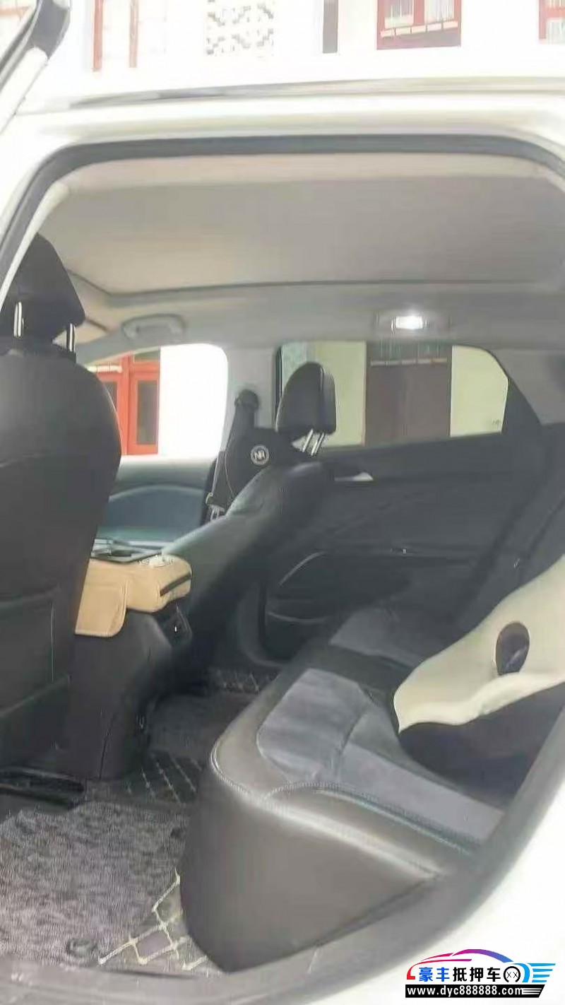 22年别克微蓝轿车抵押车出售