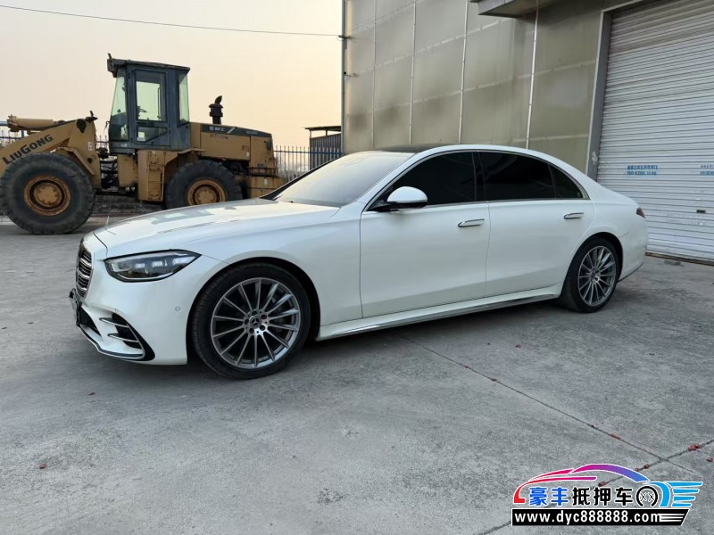 23年奔驰S轿车抵押车出售