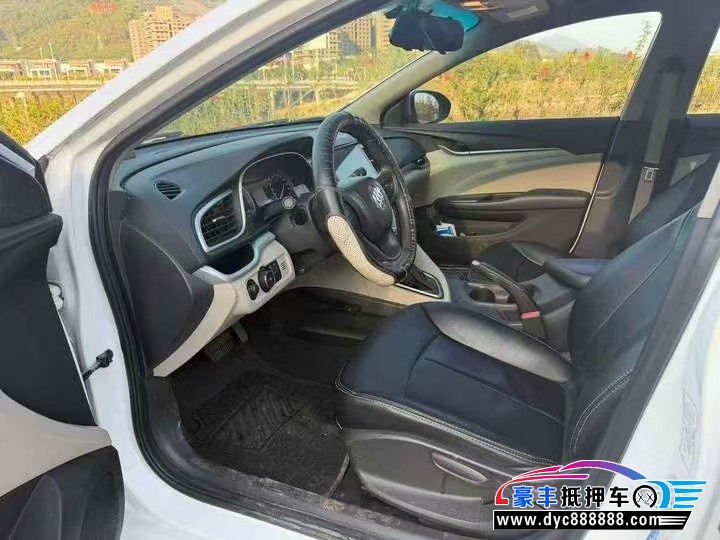 19年别克英朗轿车抵押车出售