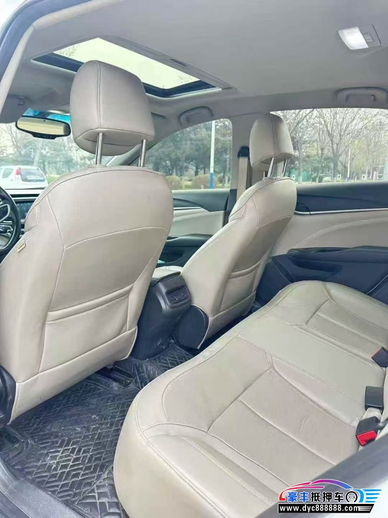 20年别克英朗轿车抵押车出售