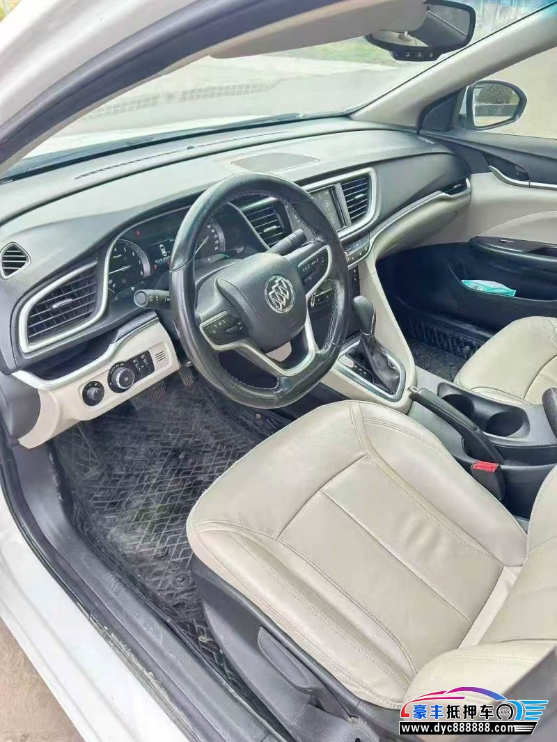 20年别克英朗轿车抵押车出售