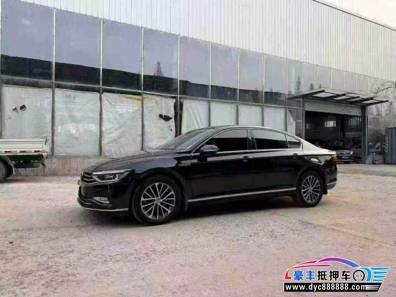 21年大众迈腾轿车抵押车出售