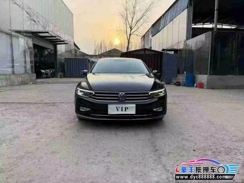 21年大众迈腾轿车抵押车出售