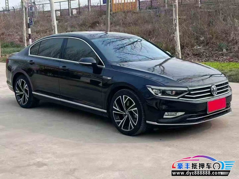 22年大众迈腾轿车抵押车出售