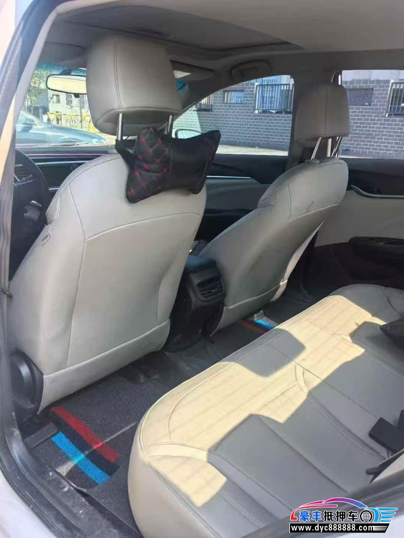 20年别克英朗轿车抵押车出售