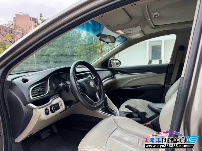 18年别克英朗轿车抵押车出售