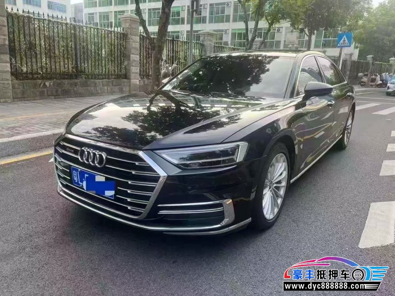 20年奥迪A8L轿车抵押车出售
