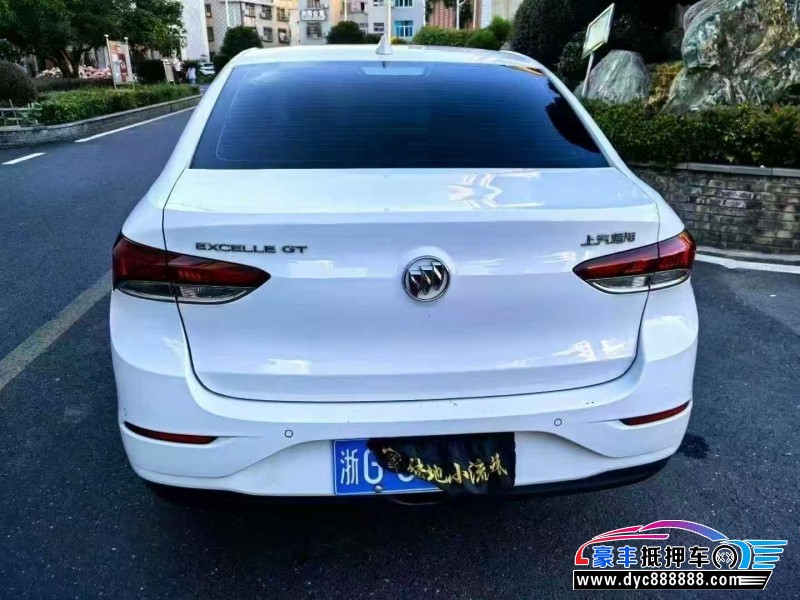 20年别克英朗轿车抵押车出售