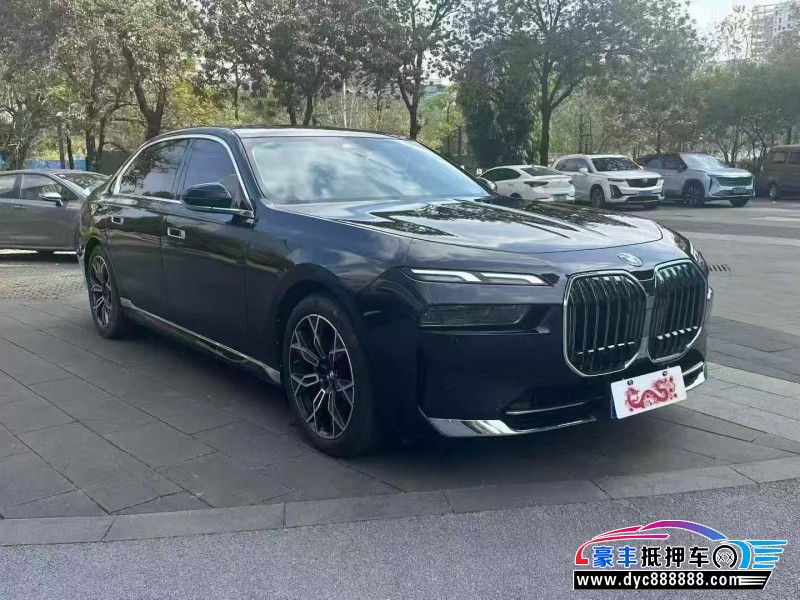 24年宝马7系轿车抵押车出售