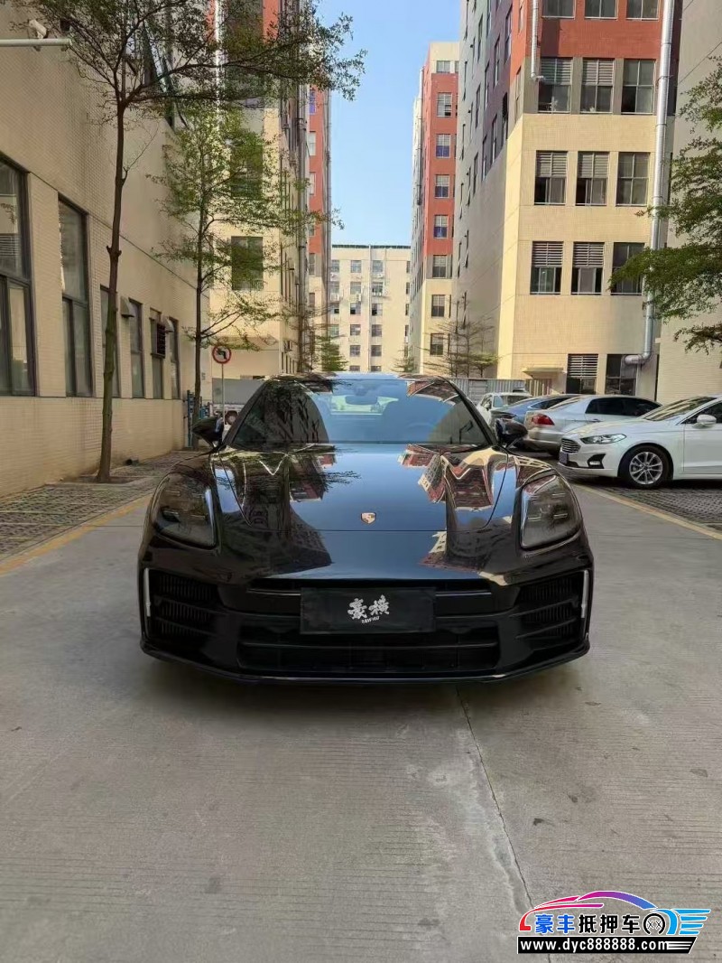 抵押车出售25年保时捷帕纳梅拉轿车