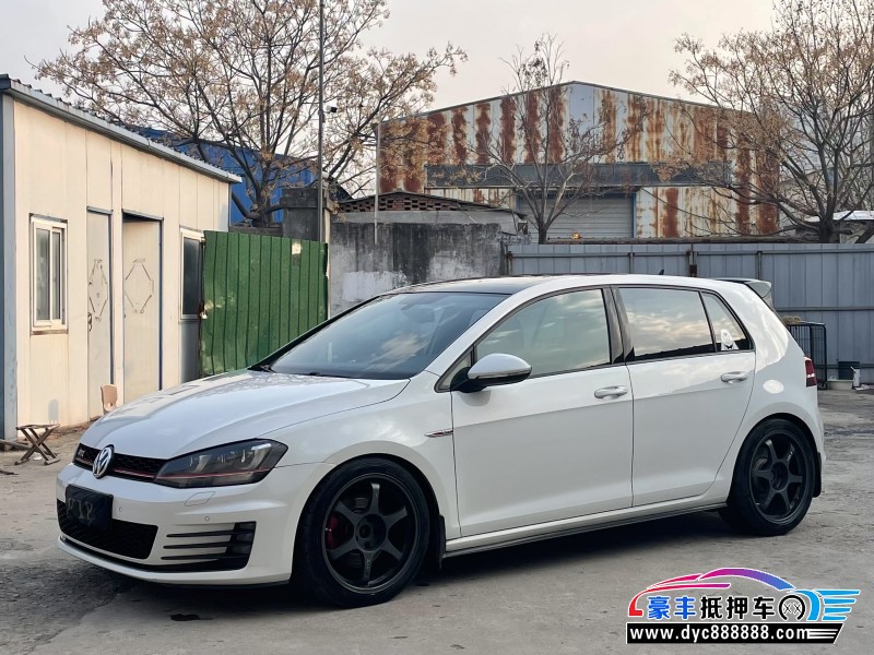16年大众高尔夫轿车抵押车出售