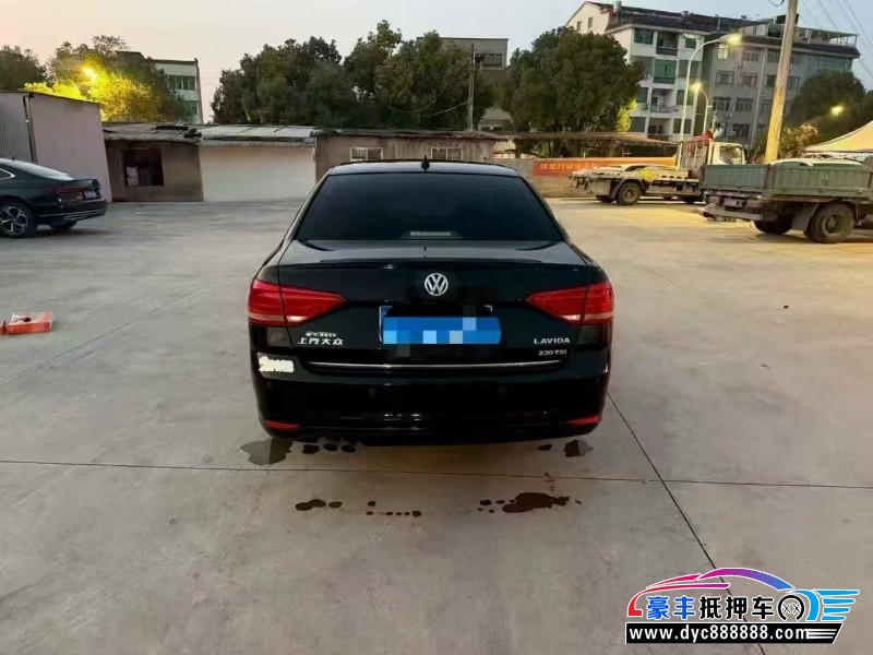 17年大众朗逸轿车抵押车出售