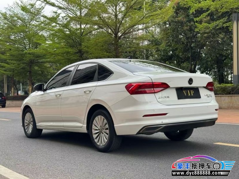 20年大众朗逸轿车抵押车出售