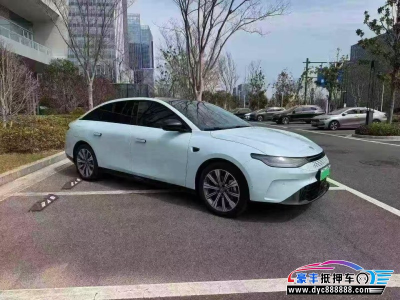 25年零跑c01轿车抵押车出售