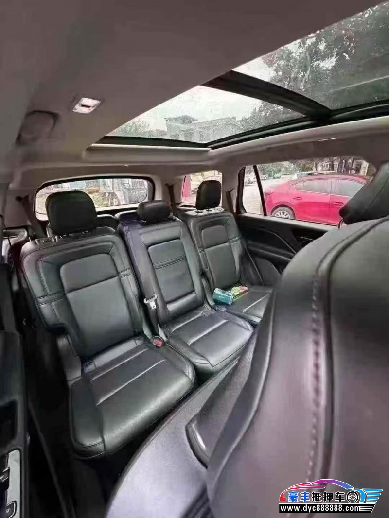 22年林肯飞行家轿车抵押车出售