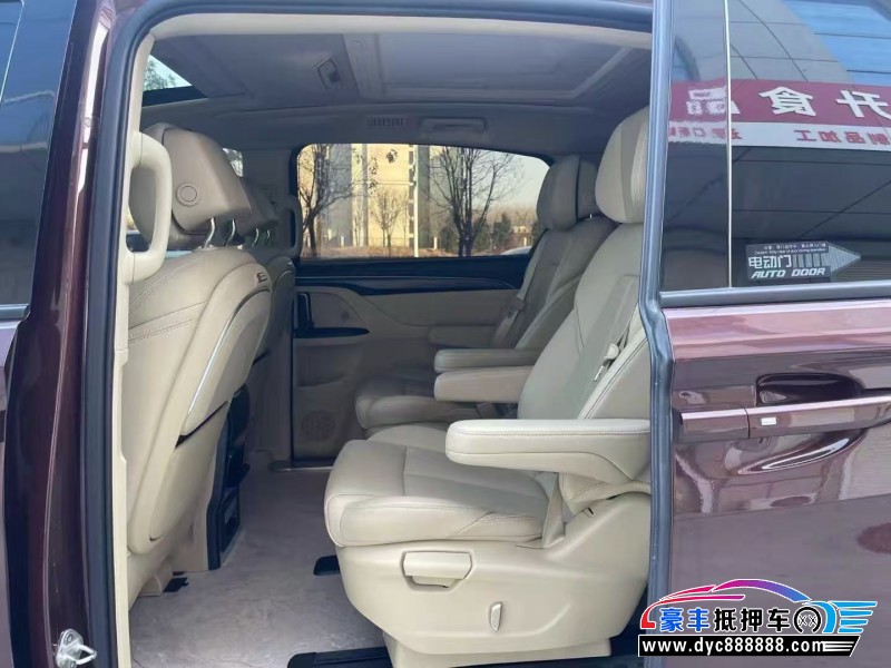 22年别克GL8轿车抵押车出售