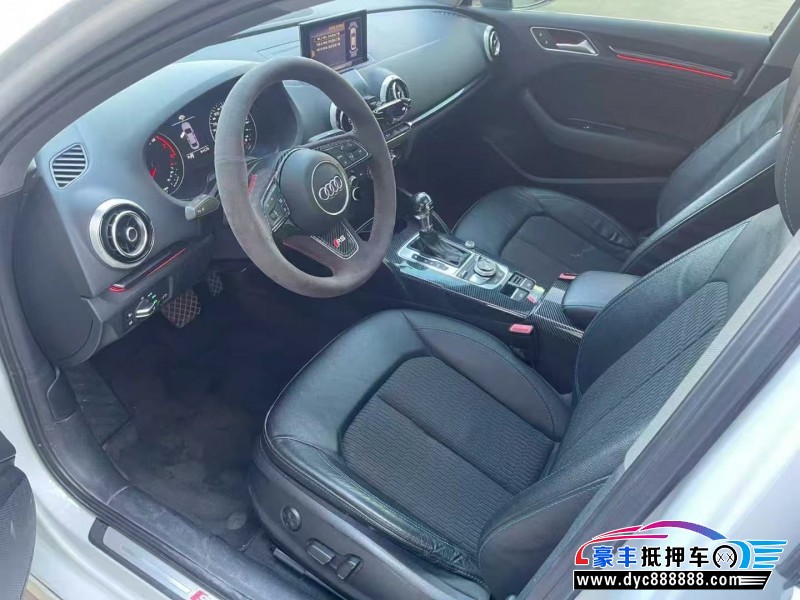 19年奥迪A3轿车抵押车出售