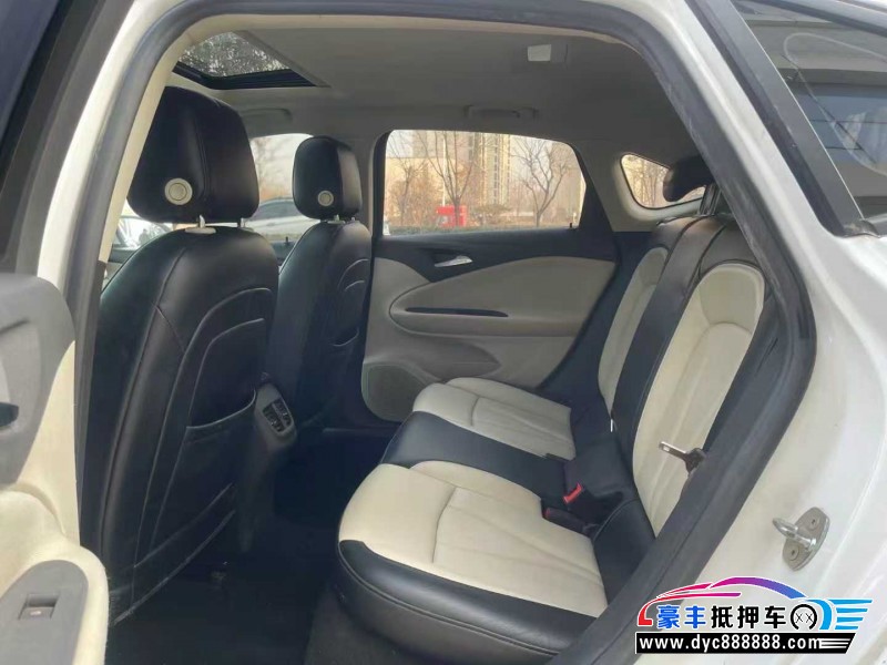 20年别克威朗轿车抵押车出售