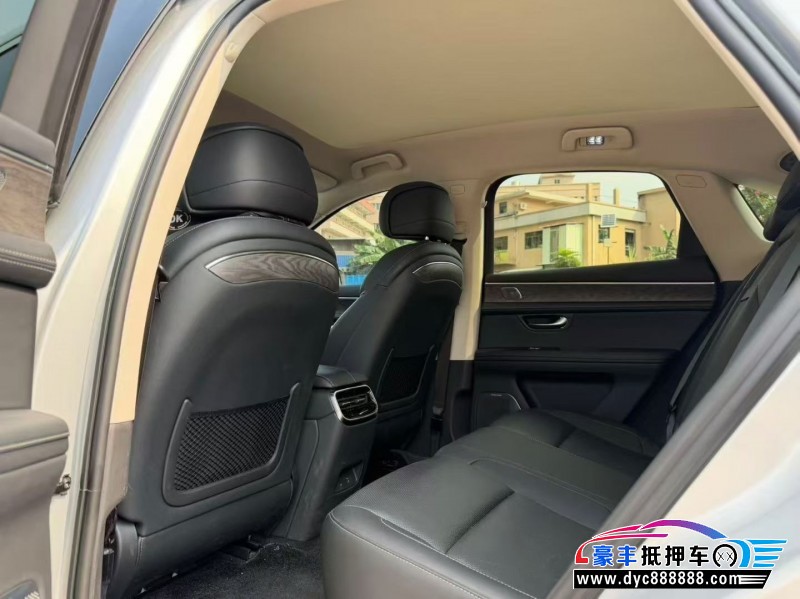 22年华为问界轿车抵押车出售