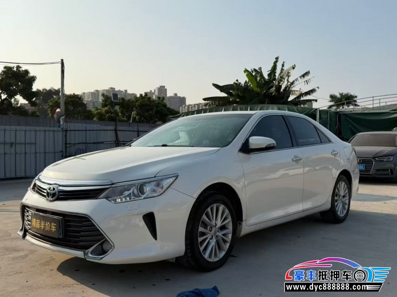 16年丰田凯美瑞轿车抵押车出售