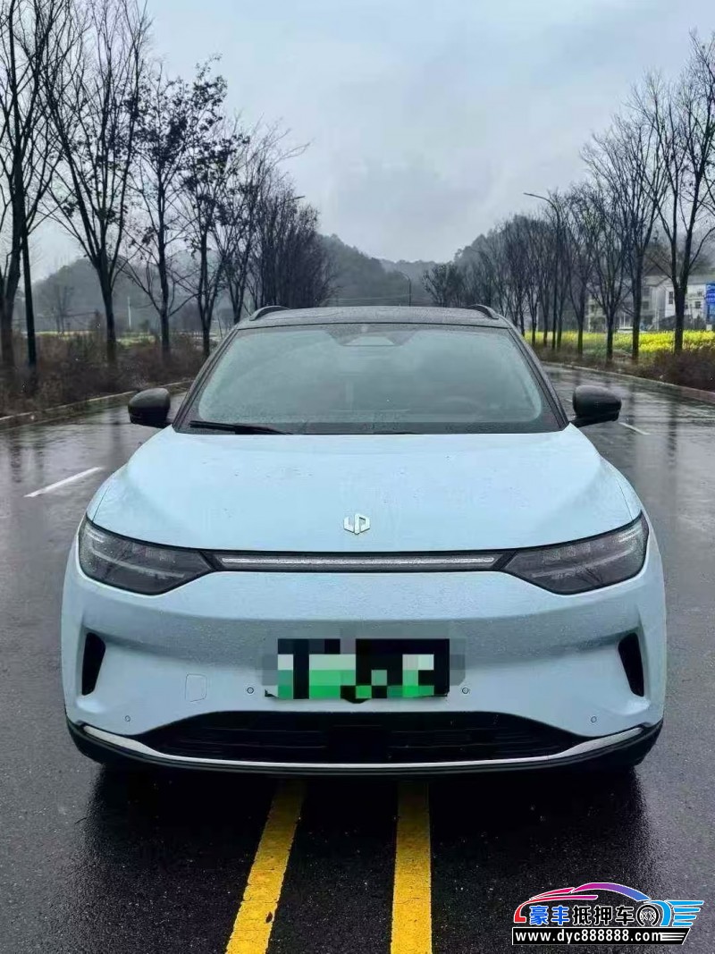 25年零跑C11轿车