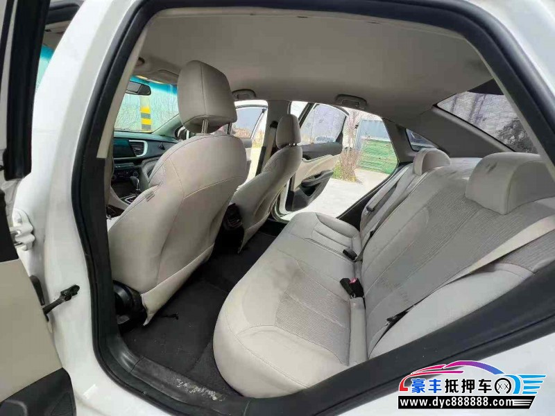 18年别克英朗轿车抵押车出售