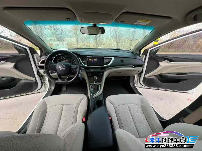 18年别克英朗轿车抵押车出售