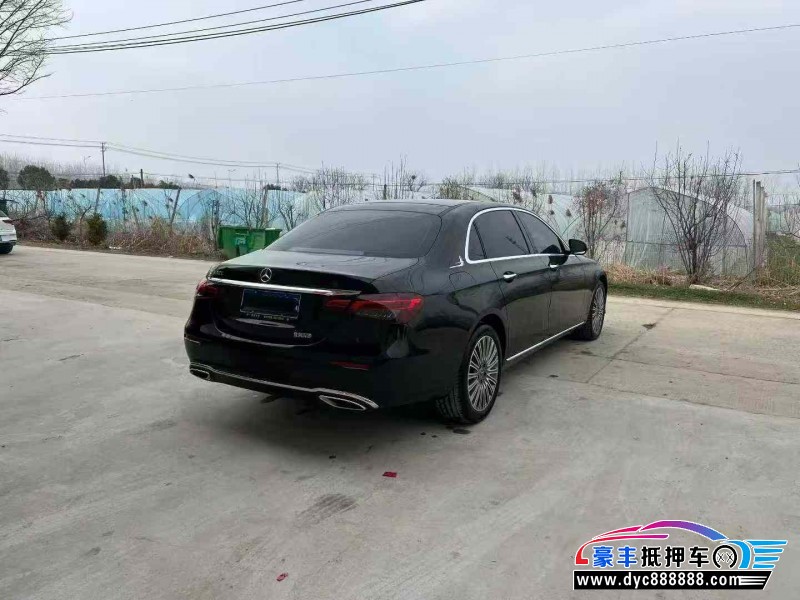 23年奔驰E轿车抵押车出售