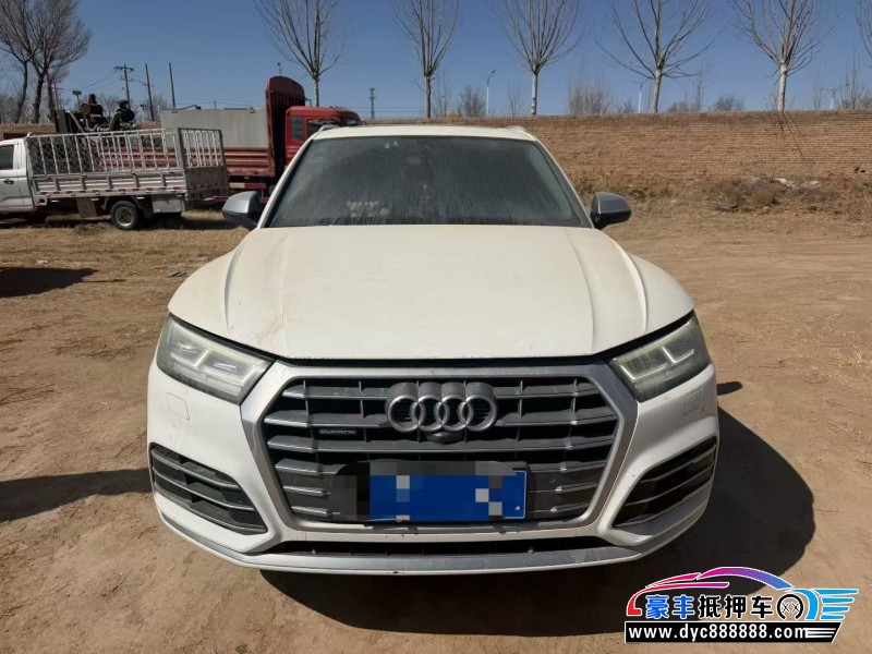 抵押车出售20年奥迪Q5轿车
