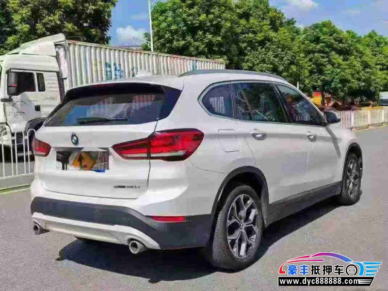 22年宝马X1轿车抵押车出售