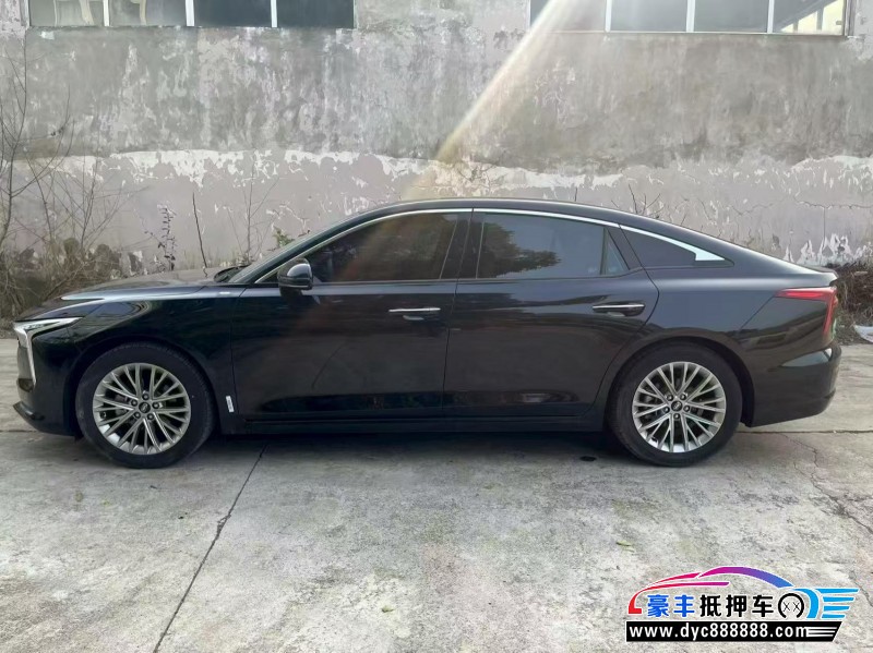 24年奔腾B70轿车抵押车出售